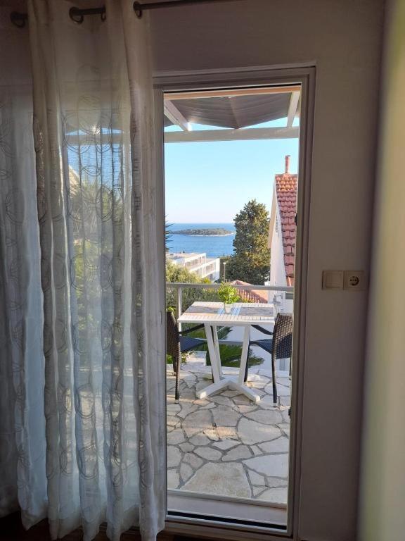 Apartments Mare 2 Хвар Екстер'єр фото