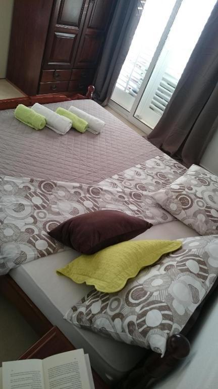 Apartments Mare 2 Хвар Екстер'єр фото