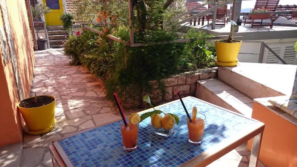 Apartments Mare 2 Хвар Екстер'єр фото